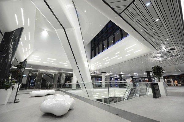 promenada mall 2